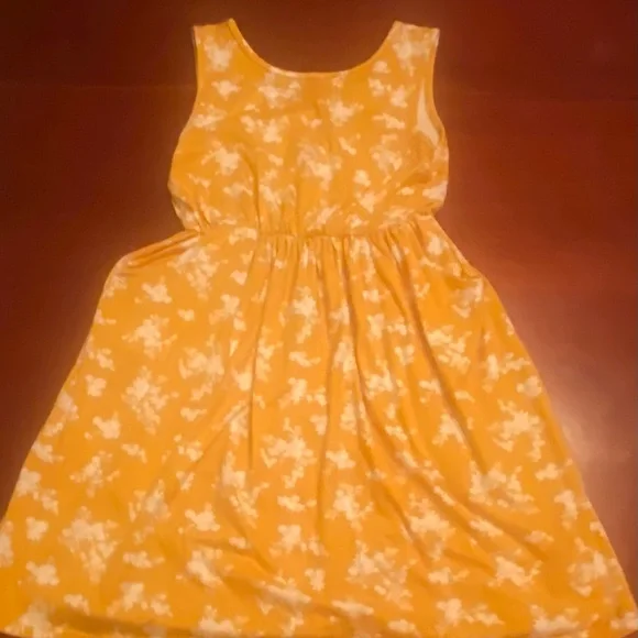 Heart & Arrow | Dresses | Girls Sleeveless Floral Short Dress With Pockets  And Tie Detail In The Back | Poshmark